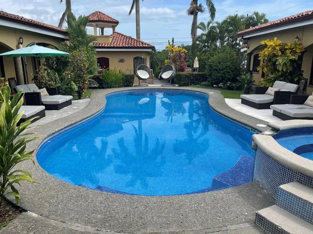 Las Brisas Resort & Villas