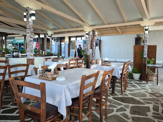 Restaurant Pirgos