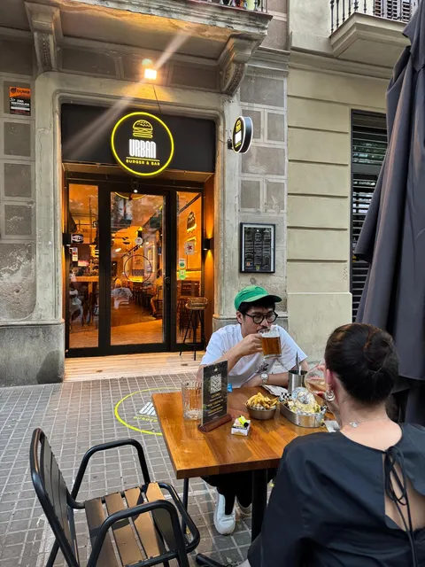 Urban Burger & Bar Eixample | Barcelona