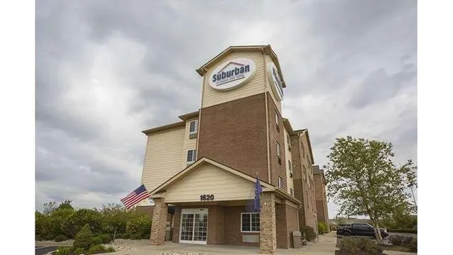 Suburban Studios Clarksville-Louisville North