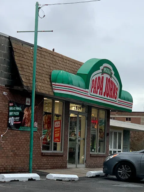 Papa Johns Pizza