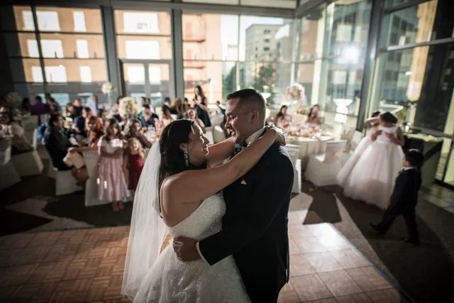 La Orilla Del Rio Ballroom