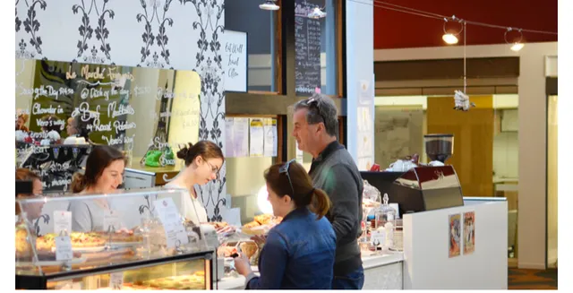 Bistro Le Marche Francais