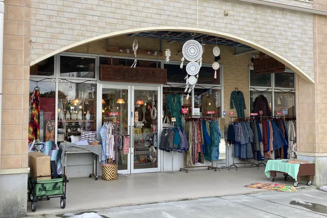 Malaika Outlet at Oarai