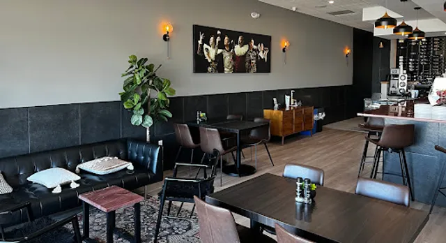 Fifty Three Fifty, The Pourhouse