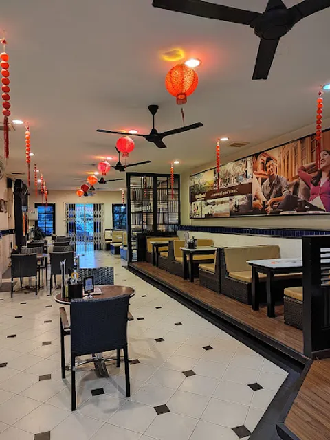 OLDTOWN White Coffee @ Ipoh Padang