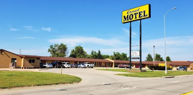 Grand Motel