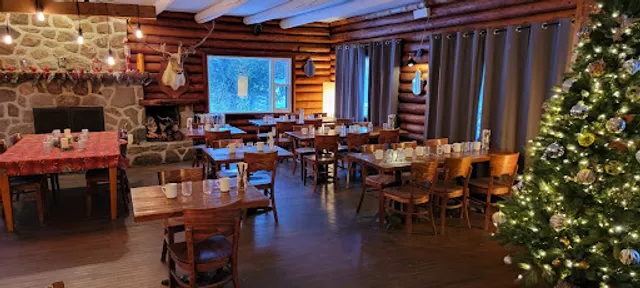 Le Rustique Bar et Restaurant