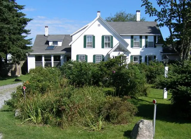 Corea Harbor's Black Duck Inn