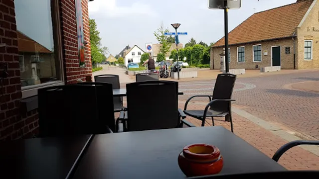 Eetcafé Boulevard Ossendrecht