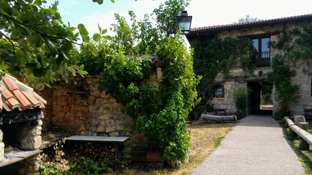 Casas Rurales de Gama y Las Tuerces