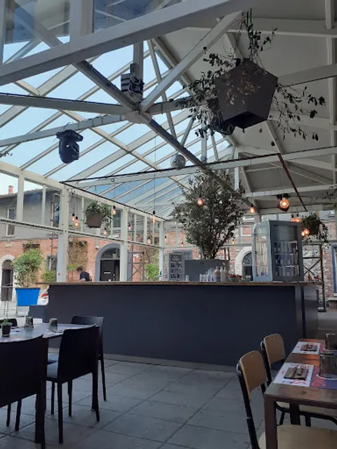 Devil Kiss Urban Brew Pub - Ristorante con Birrificio