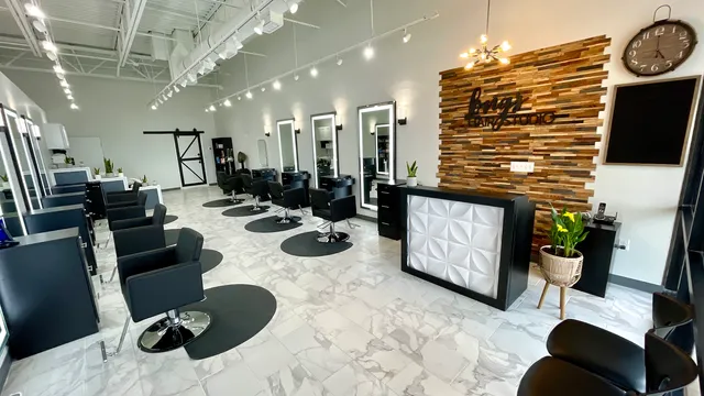 Long’s Hair Studio