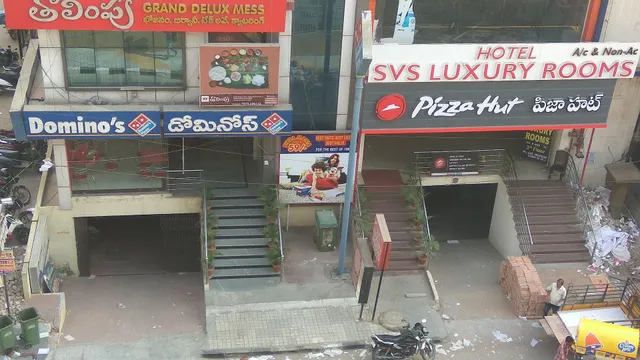 OYO 11412 SVS Luxury Rooms