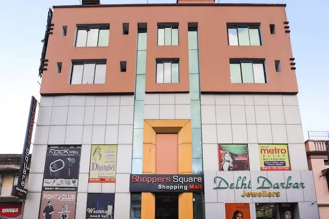 OYO Residency Square