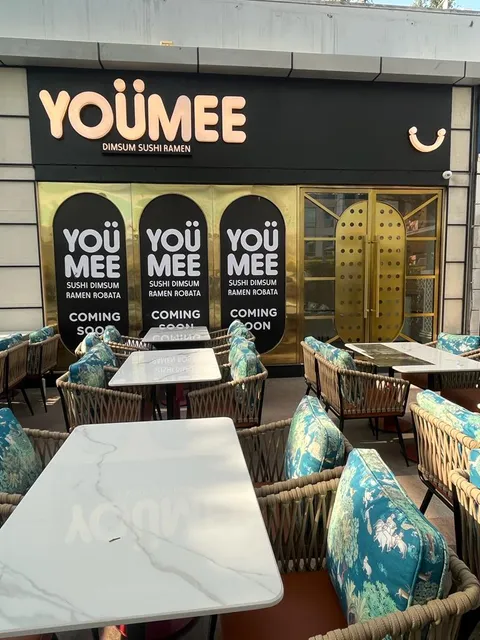 YouMee DLF Cyber Hub