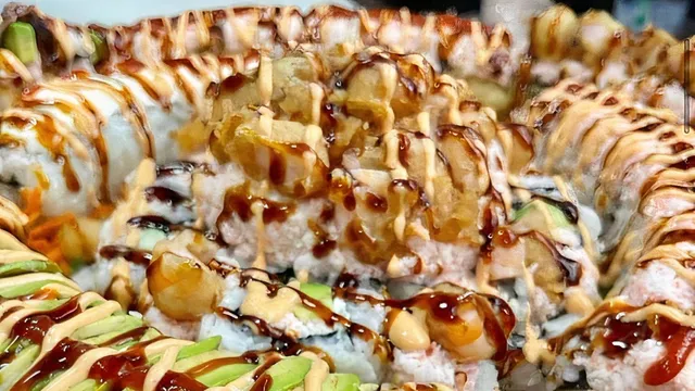 El viejon mariscos and sushi