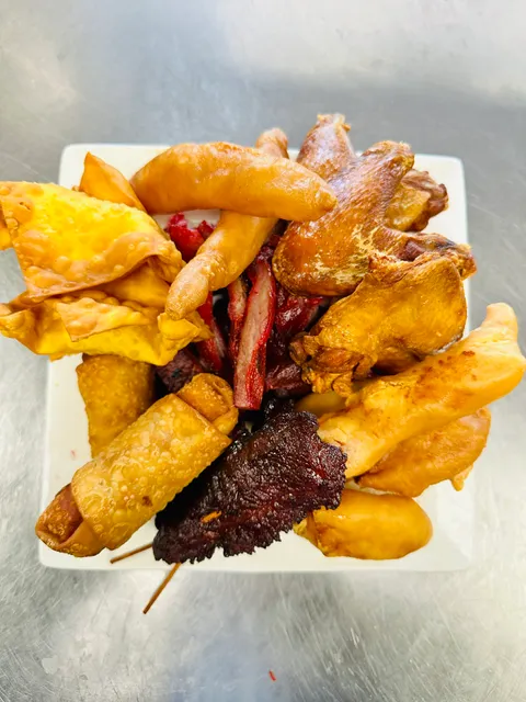 Eight Dragons Take Out Restaurant