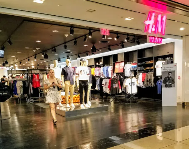 H&M