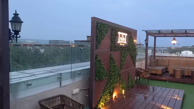 Hotel Maplewood Premier Haldwani