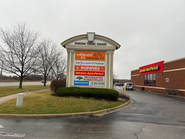 Mokena Towne Square Plaza Mall