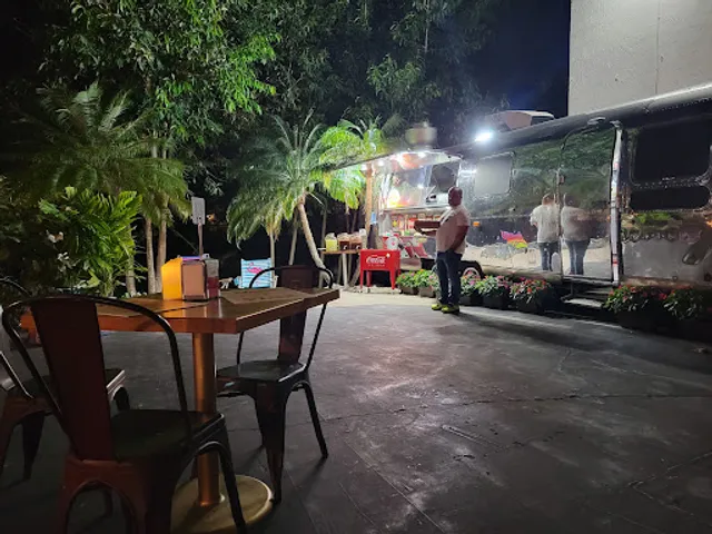 Pia's Not Just Pizza