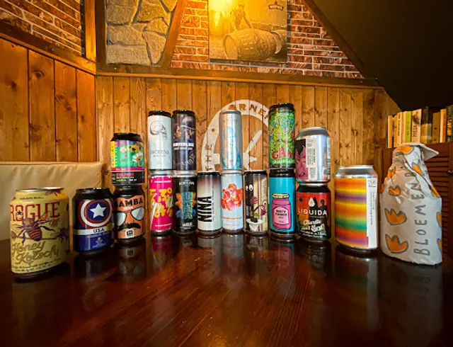 The Corner - Birreria con Cucina & BeerShop 🍻