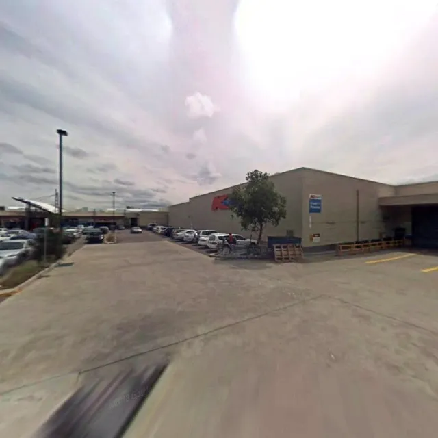 Bakers Delight Salamander Bay