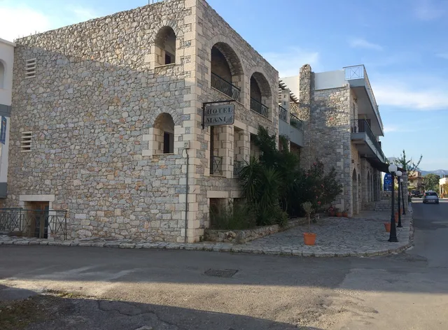 Mani Hotel