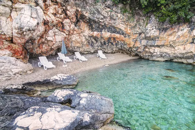 Villa and Apartments Milos