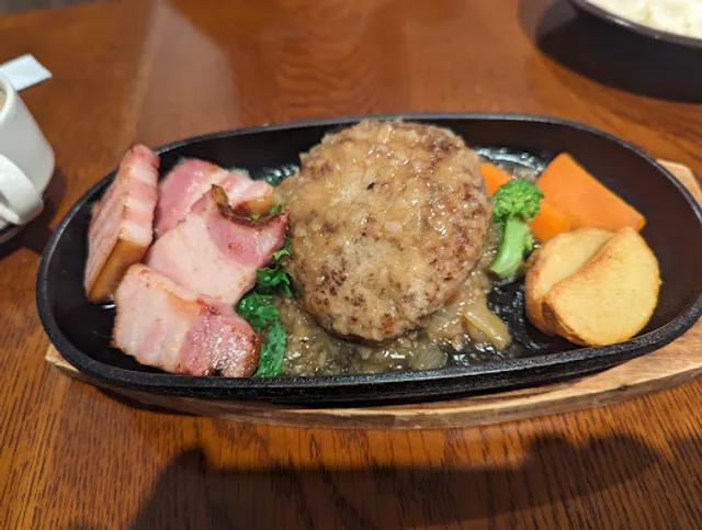 カフェヴルスト