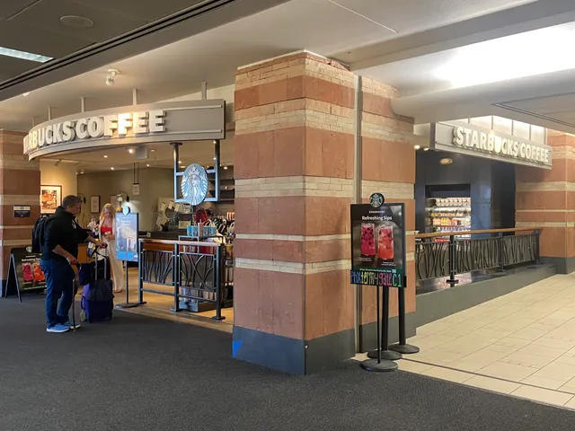 Starbucks near Southwest Airlines Gate Terminals