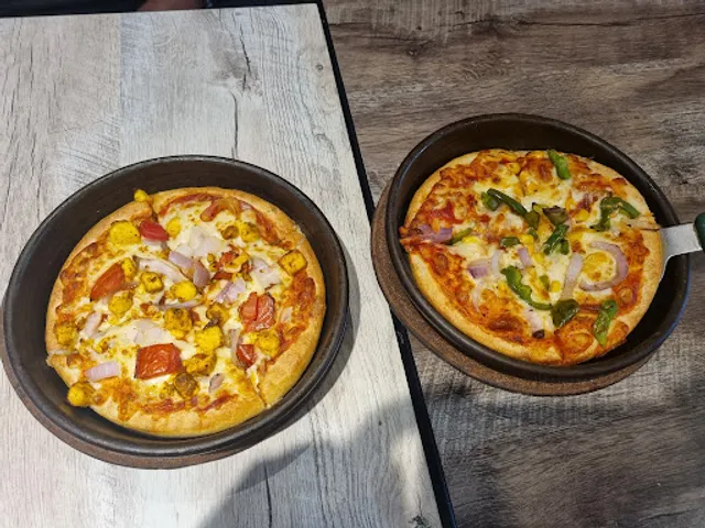 Pizza Hut | GTB Nagar Kingsway Camp, Delhi