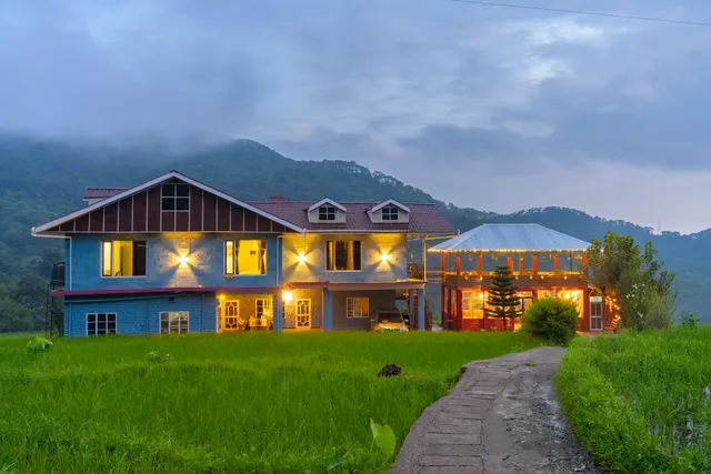 Zostel Homes Harabhag, Jogindernagar