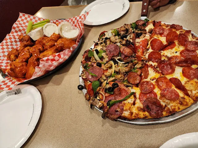 Round Table Pizza