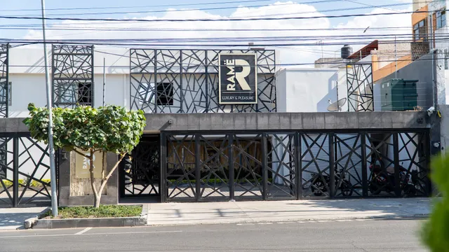 Ramë Hotel Boutique