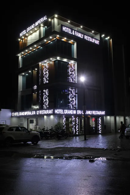 Hotel Grand Imperial & Restaurant