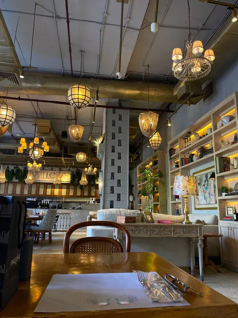 Willow’s - Arkan Plaza