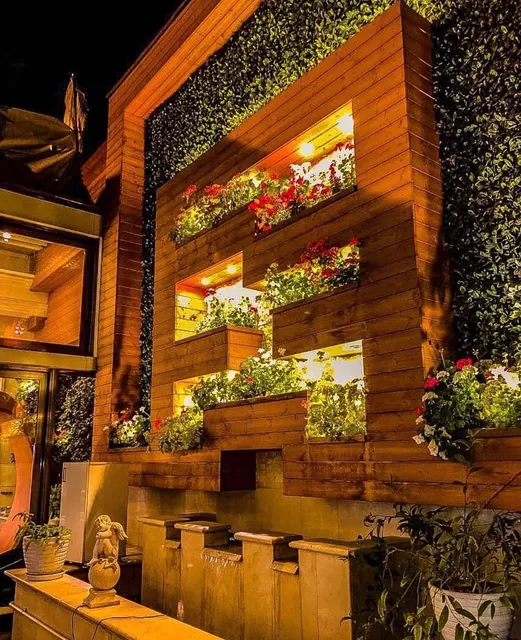 Shandiz Galleria Restaurant