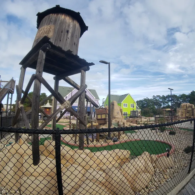 Pirates Island Golf & Corolla Arcade