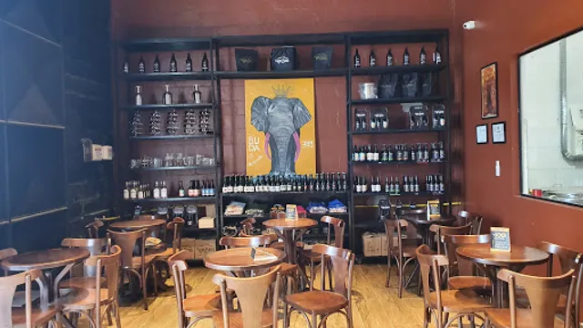 Hop Bros Cervejaria Artesanal