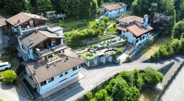 La tana Club SERINA / B&B Affitto Case / Camere