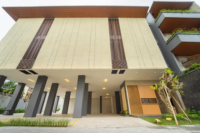 Keenan Living Luxe Seturan