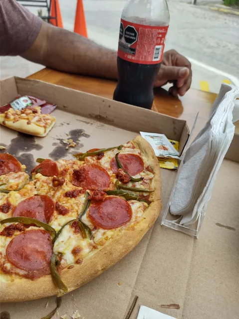 Pizzerías Tijuana Master Jhon's