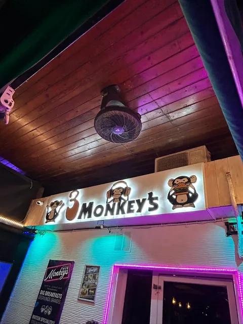 3 Monkeys Torremolinos