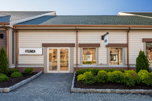 Fendi Woodbury Outlet