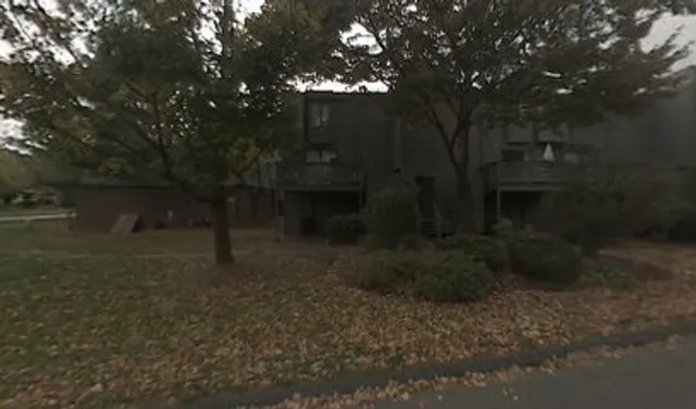 Life is Life Clothing LLC