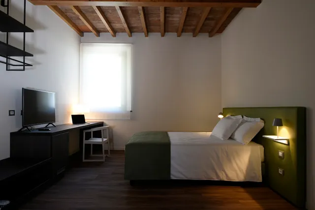 LA SOSTA SUITES & ROOMS