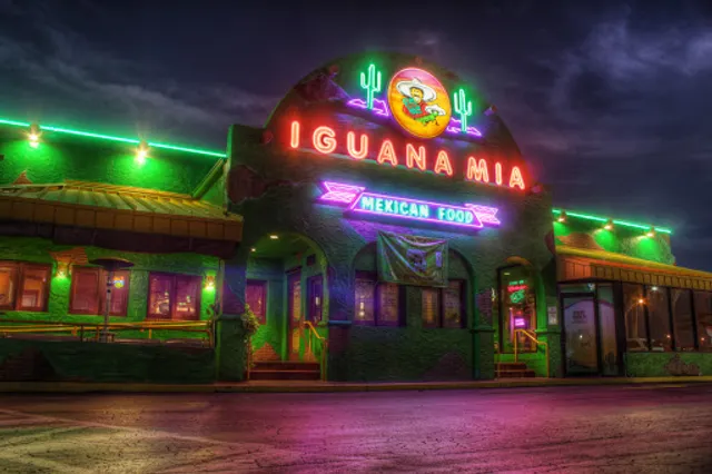 Iguana Mia of Fort Myers