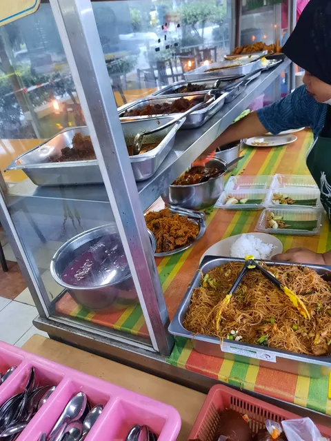 Nasi Lemak Longkang